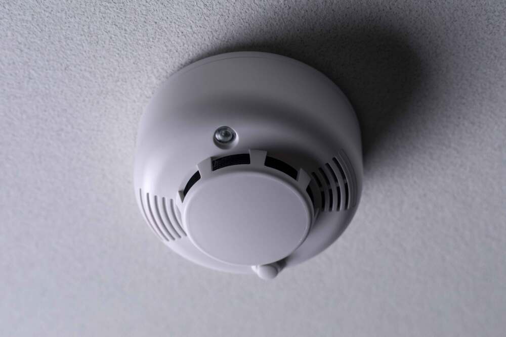 Small-office-smoke-alarm-1.jpg